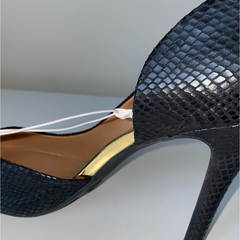 Mossimo Shoes - Picture 2 of 6
